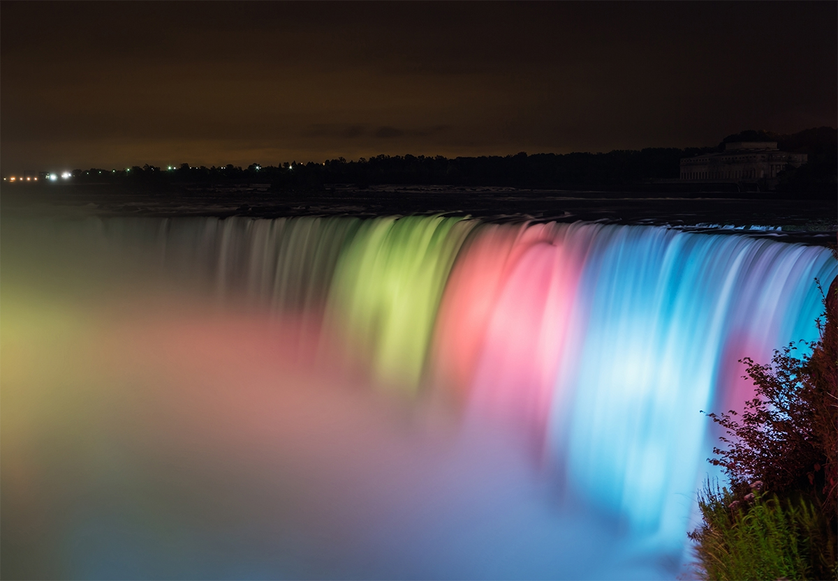 RGB-LED-Floodlights-River